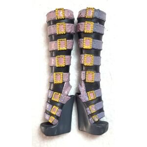 Monster High Clawdeen Wolf Boots Buckle Purple Black Reproduction